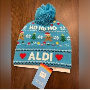 Aldi Gear  2024 Winter Beanie  Pom Pom Hat
NWT